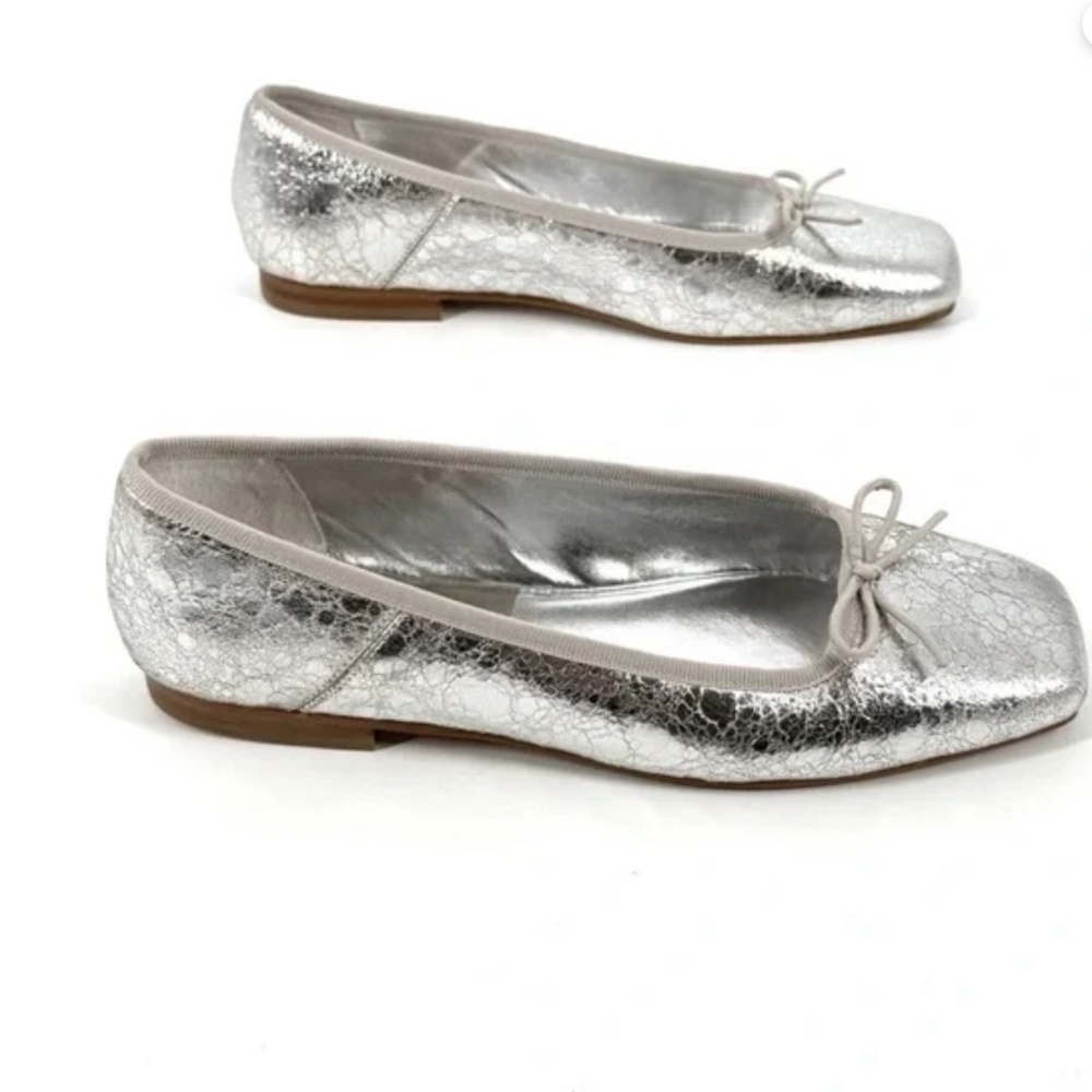 Dolce Vita Women's Anisa Ballet Flats Silver Distressed Leather - Classic Bow - Picture 4 of 6